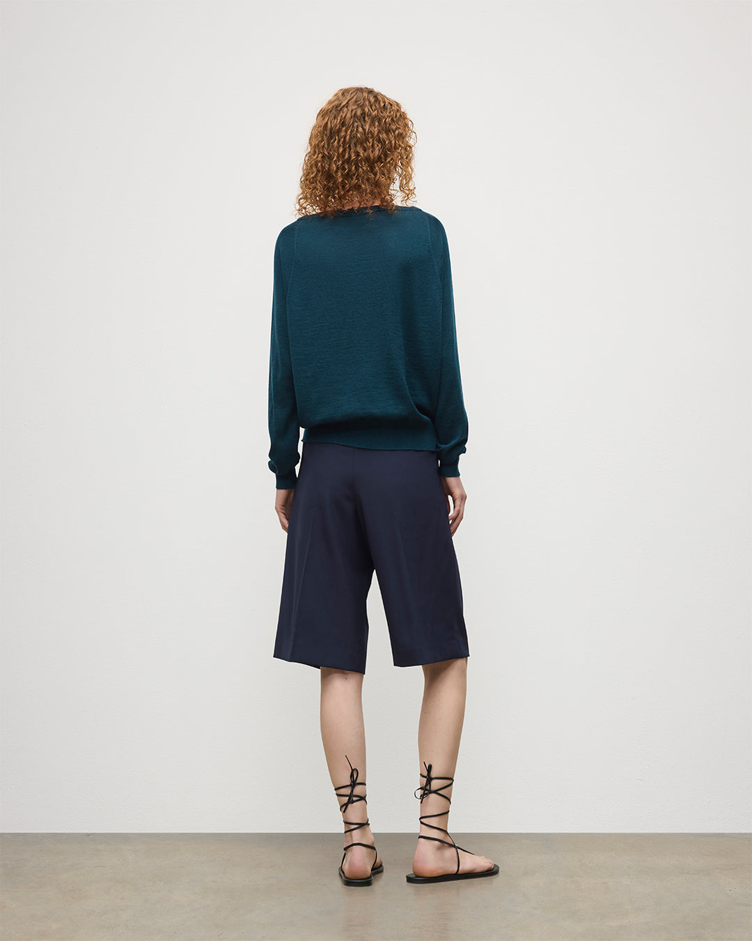 Johnstons of Elgin - Finola Bottle Green Superfine Cashmere Jumper