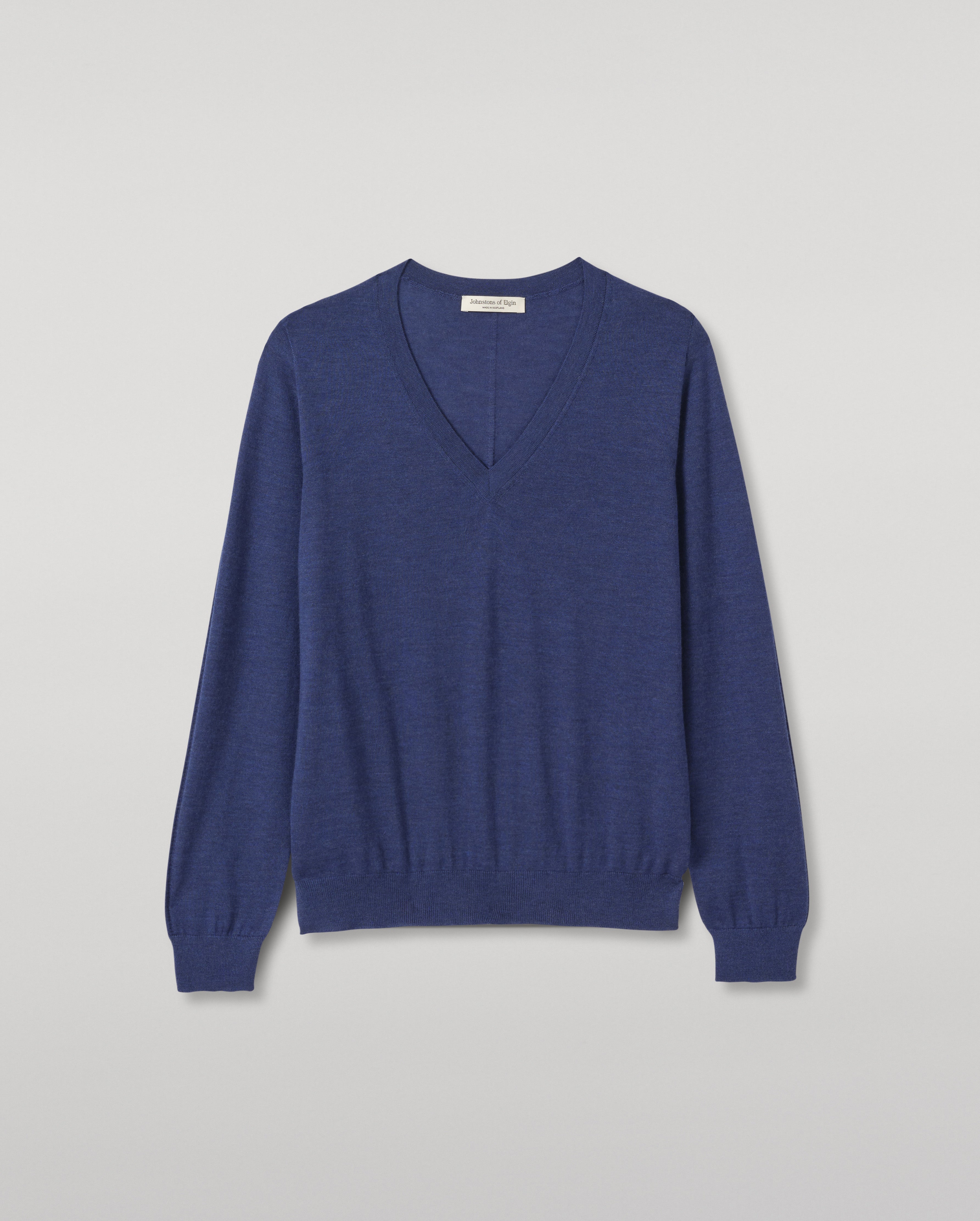 Johnstons of Elgin - Beatrice Blue Superfine Cashmere Jumper
