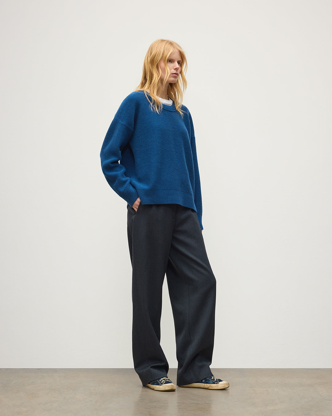 Johnstons of Elgin - Maggie Reverse Stitch Blue Cashmere Jumper