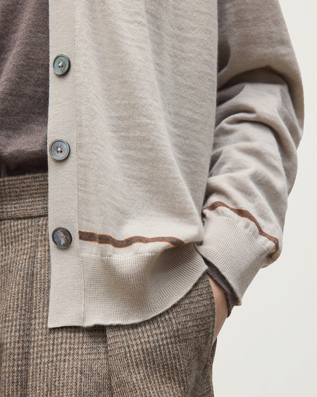 Johnstons of Elgin - Effie Cream Superfine Cashmere Cardigan