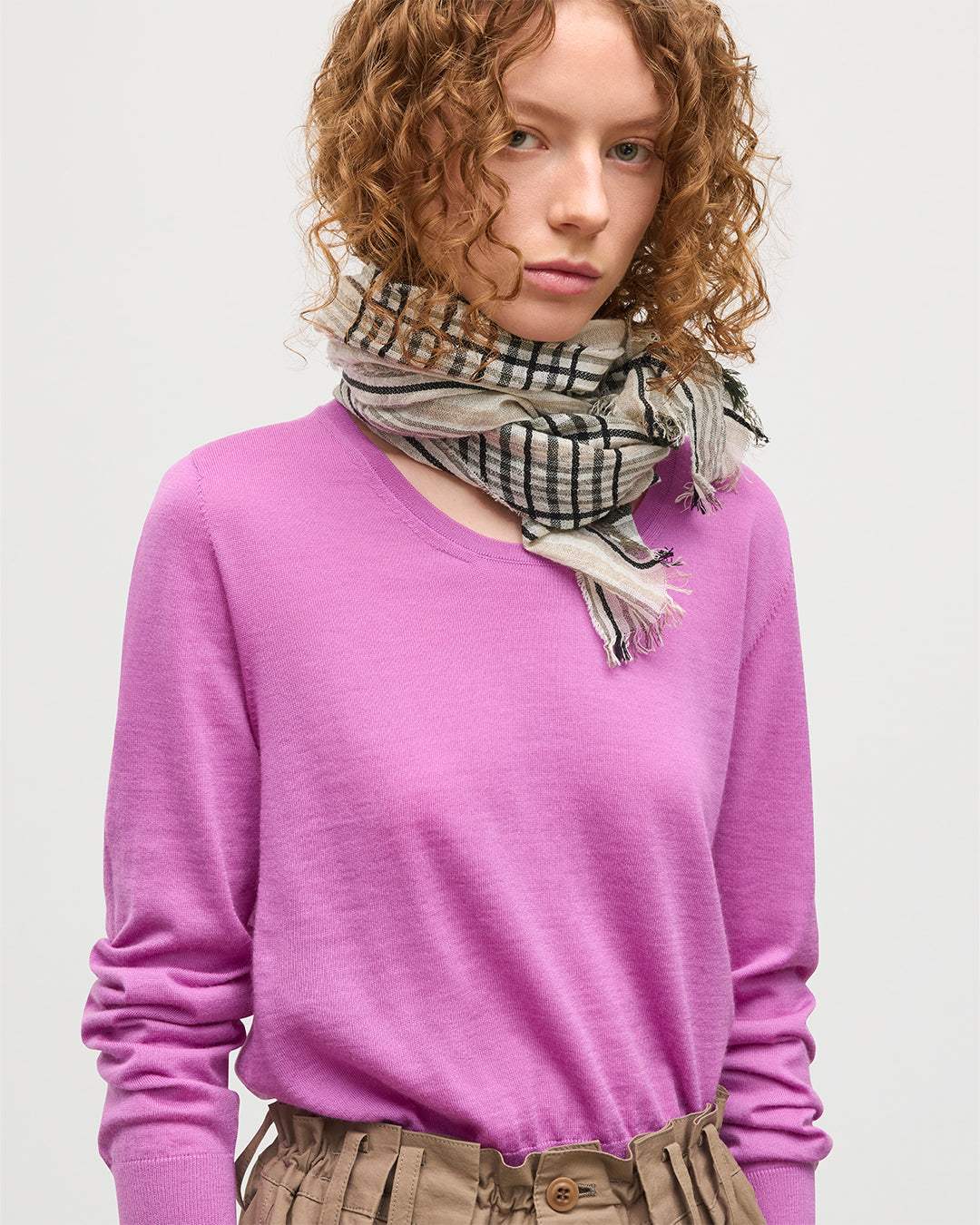 Johnstons of Elgin - Crawton Graphic Stripe Natural Scarf