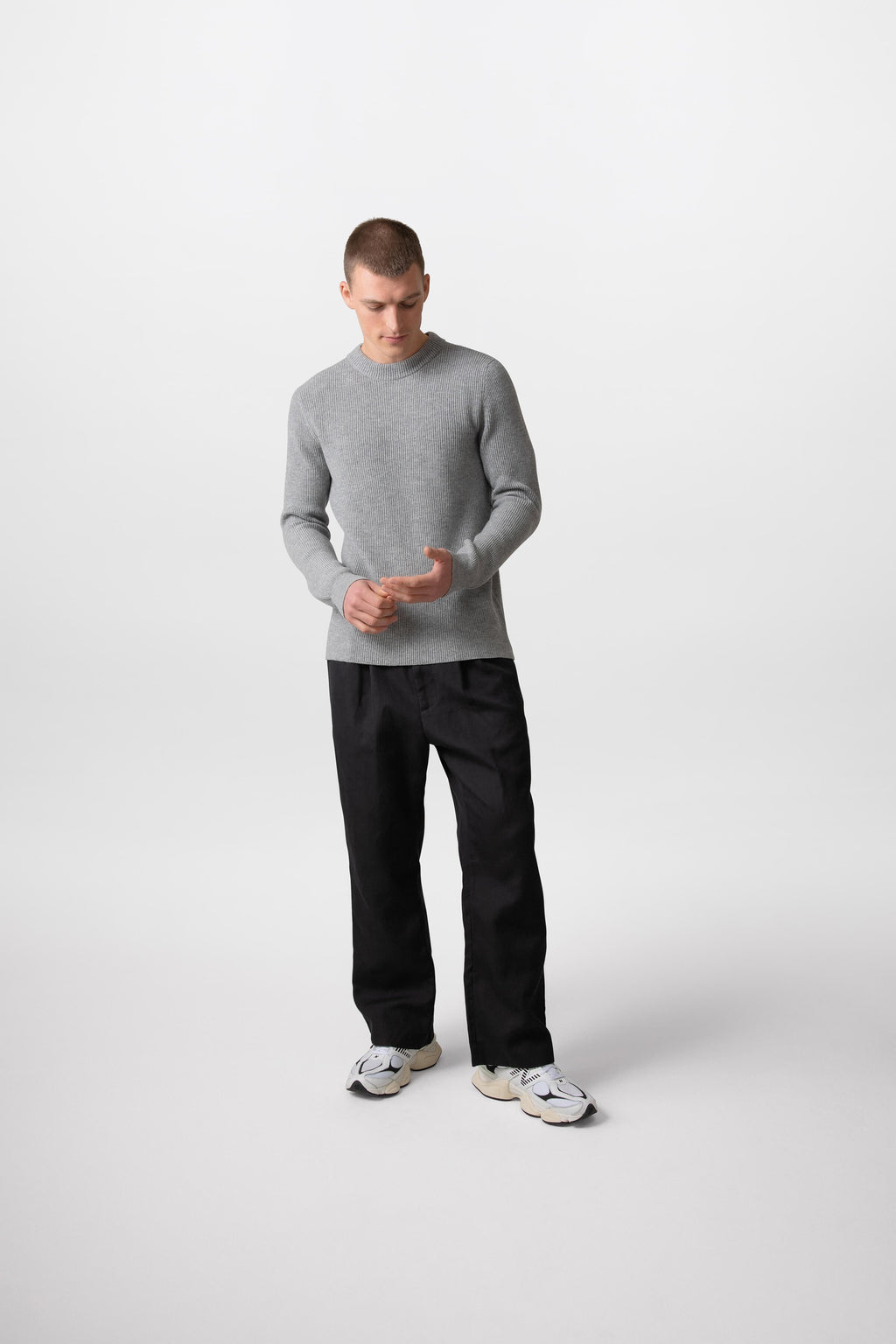 Johnstons of Elgin - Men's Ribbed Grey Cashmere Jumper