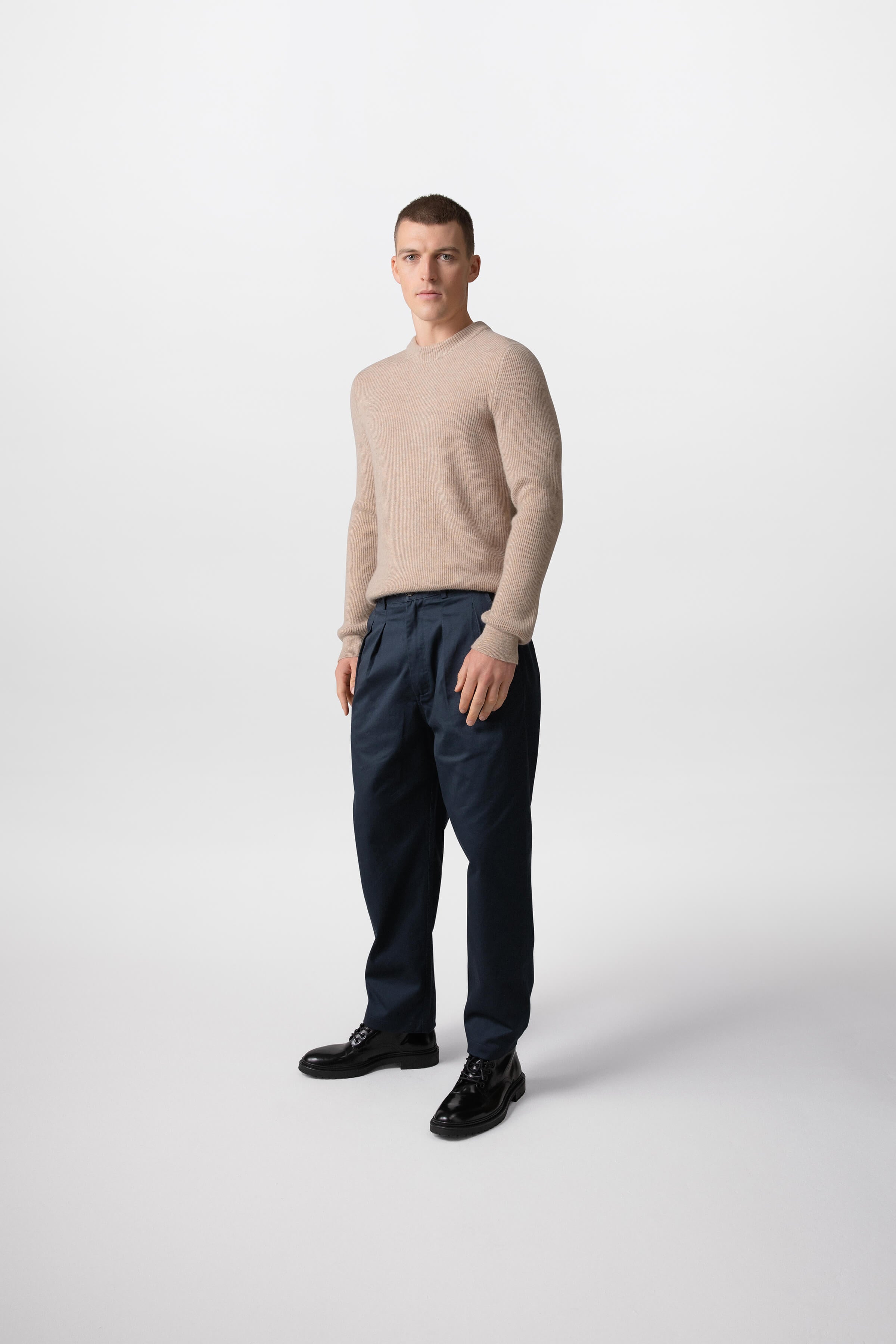 Johnstons of Elgin - Ribbed Natural Cashmere Jumper