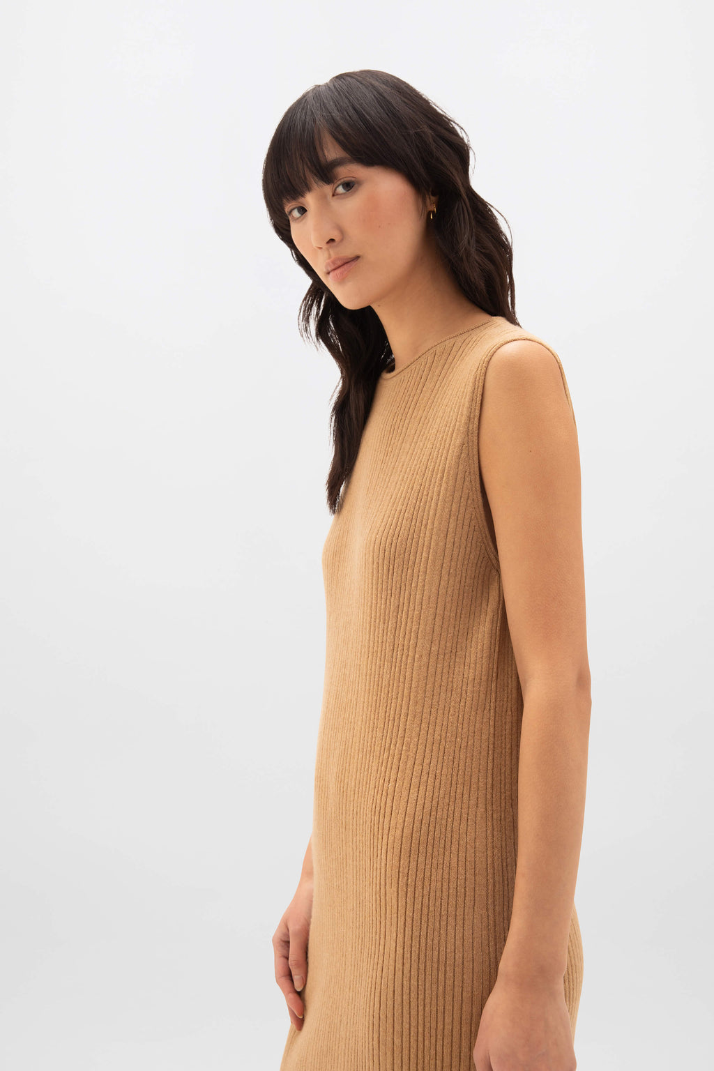 Johnstons of Elgin - Sleeveless Ribbed Camel Cashmere Dress