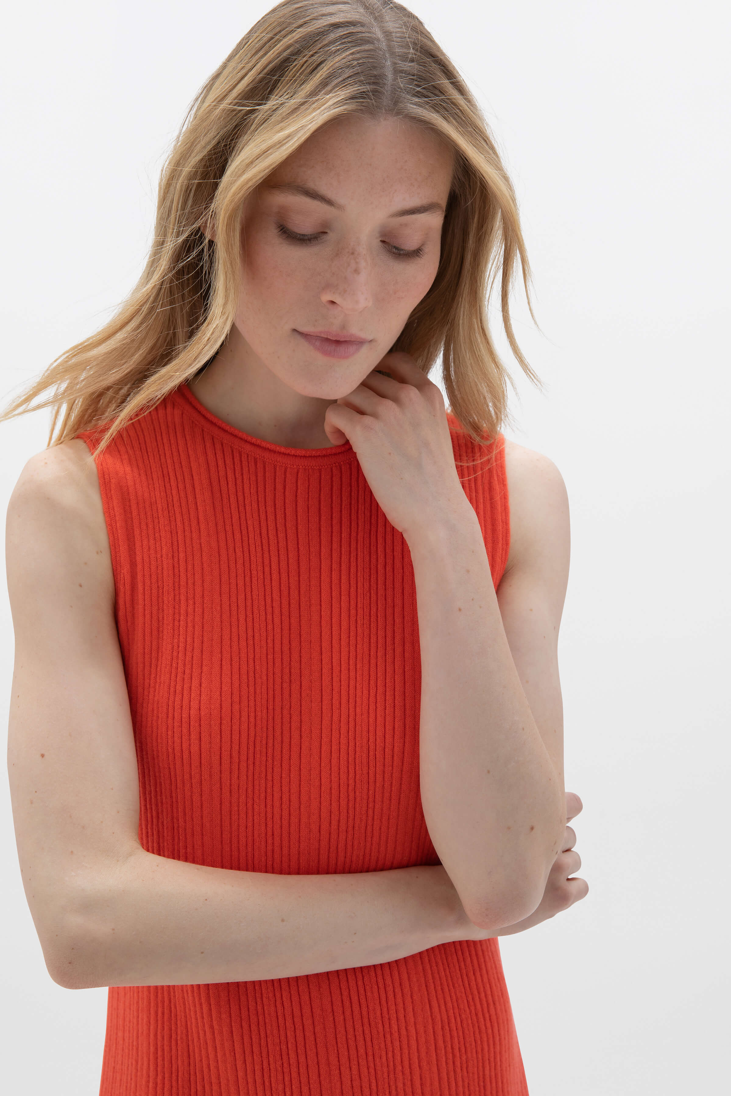 Johnstons of Elgin - Sleeveless Ribbed Orange Cashmere Dress