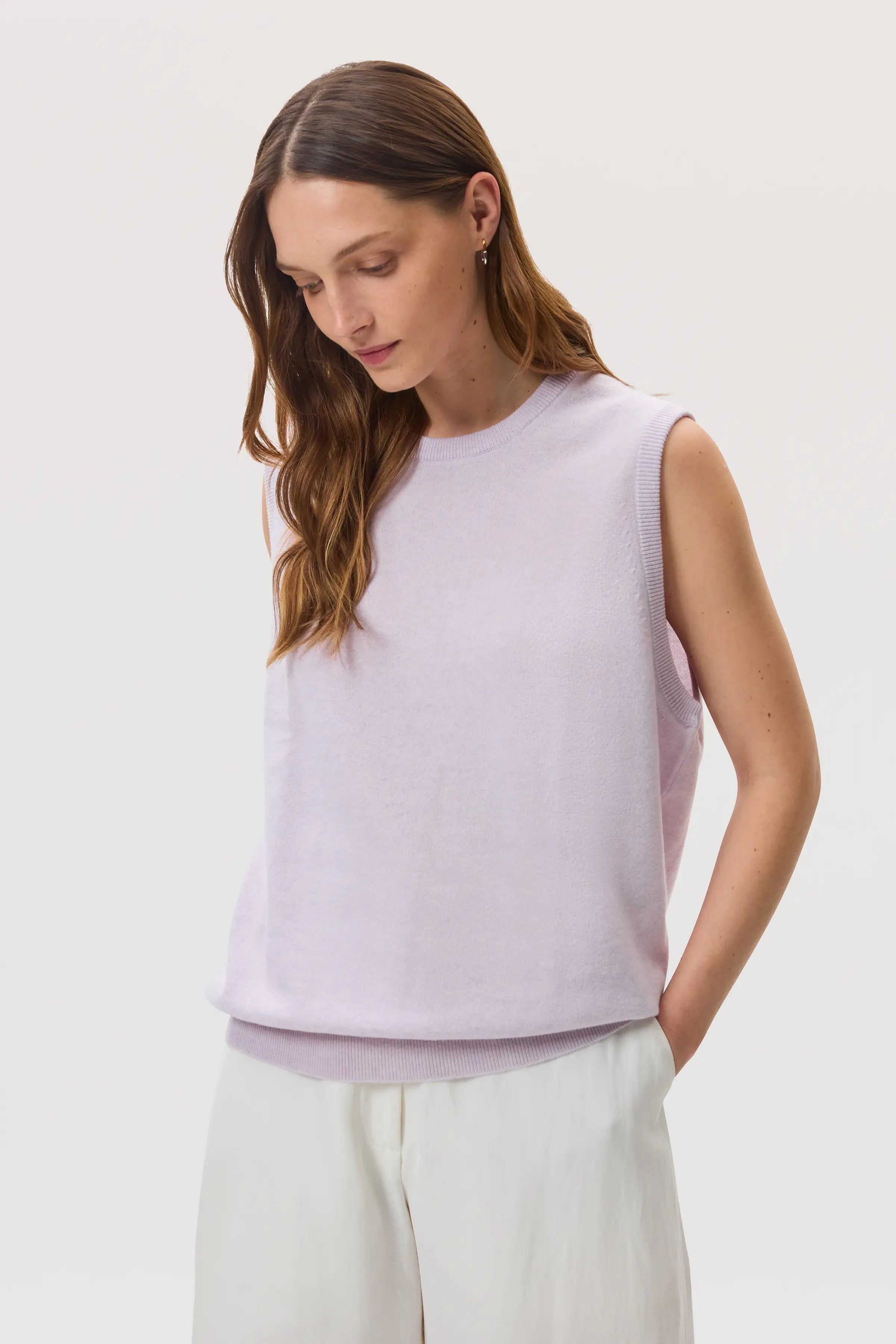 Johnstons of Elgin - Light Purple Cashmere Tank
