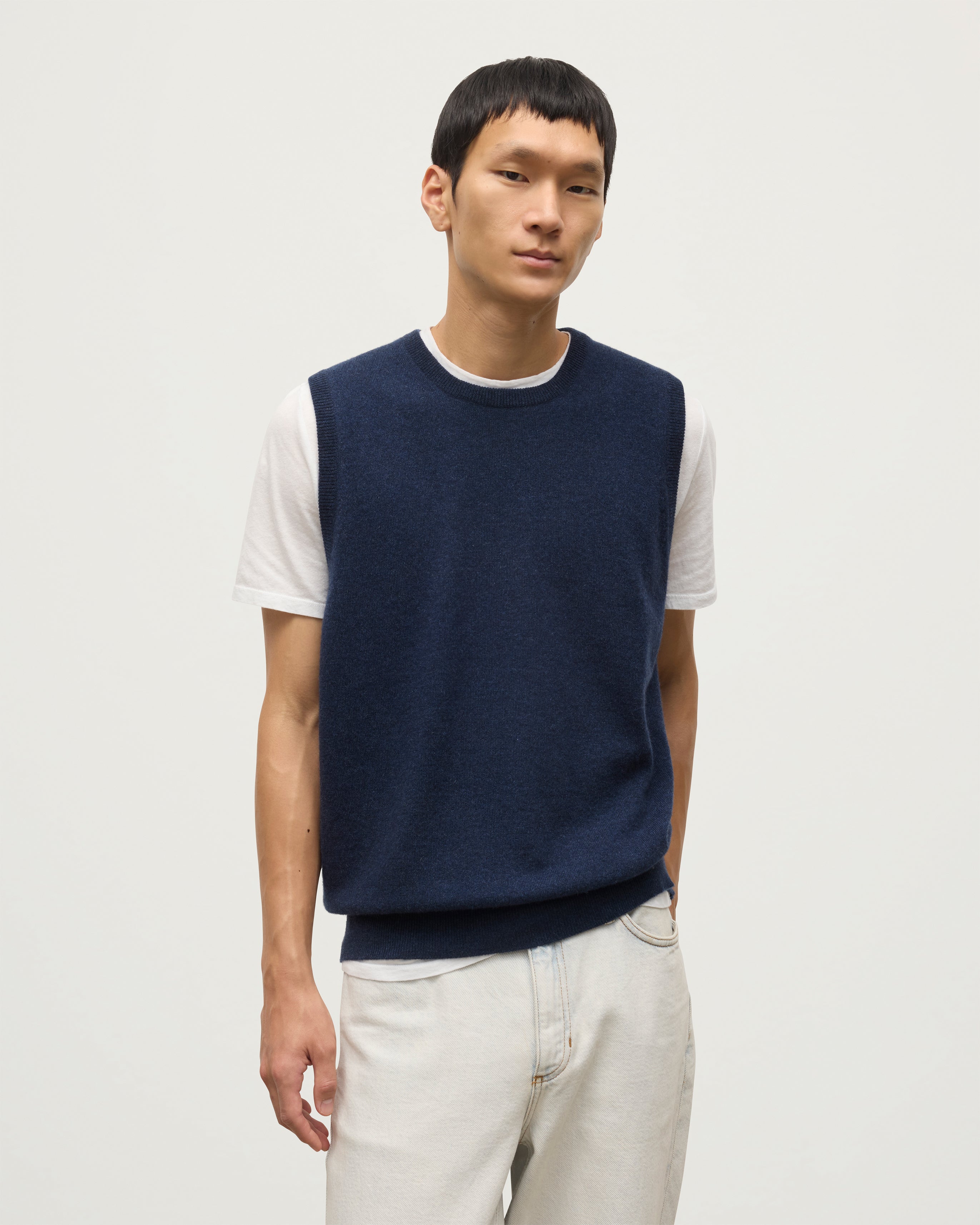 Johnstons of Elgin - Lennox Navy Cashmere Sleeveless Tank