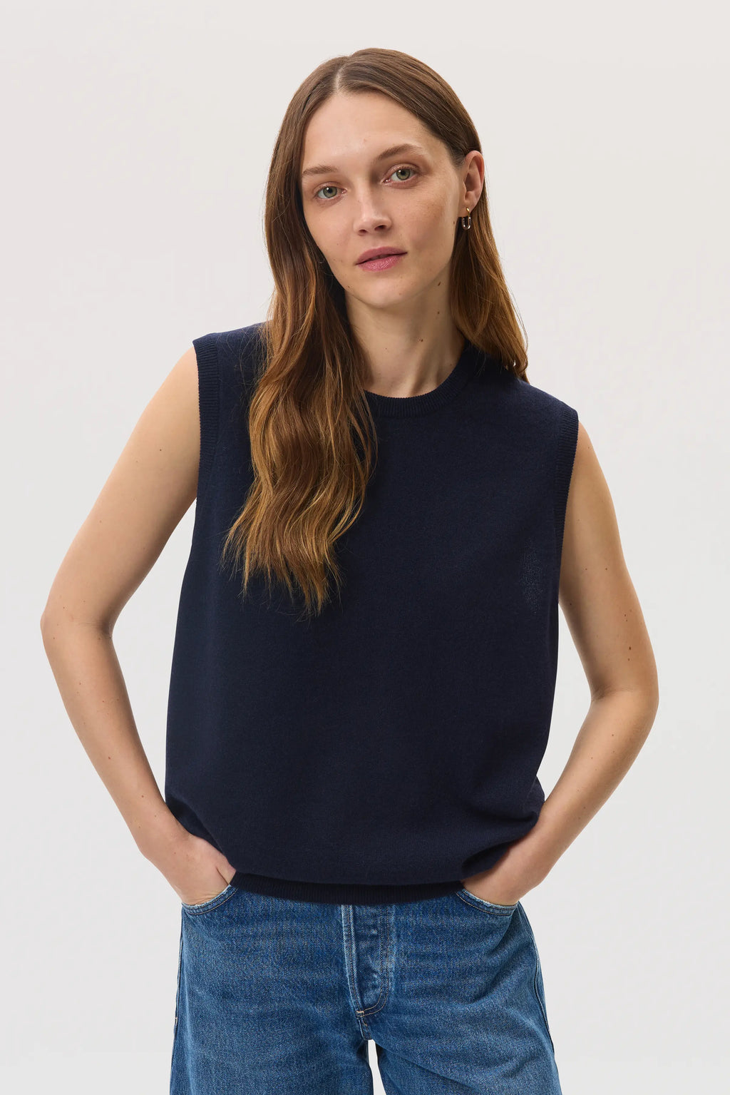 Johnstons of Elgin - Dark Navy Cashmere Tank