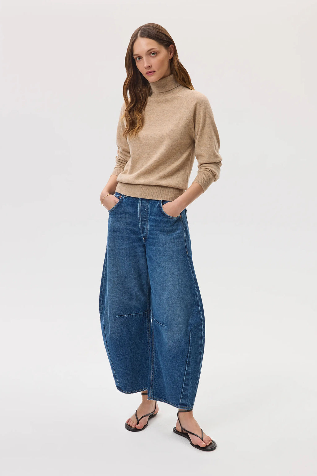 Johnstons of Elgin - Classic Cashmere Natural Roll Neck Jumper