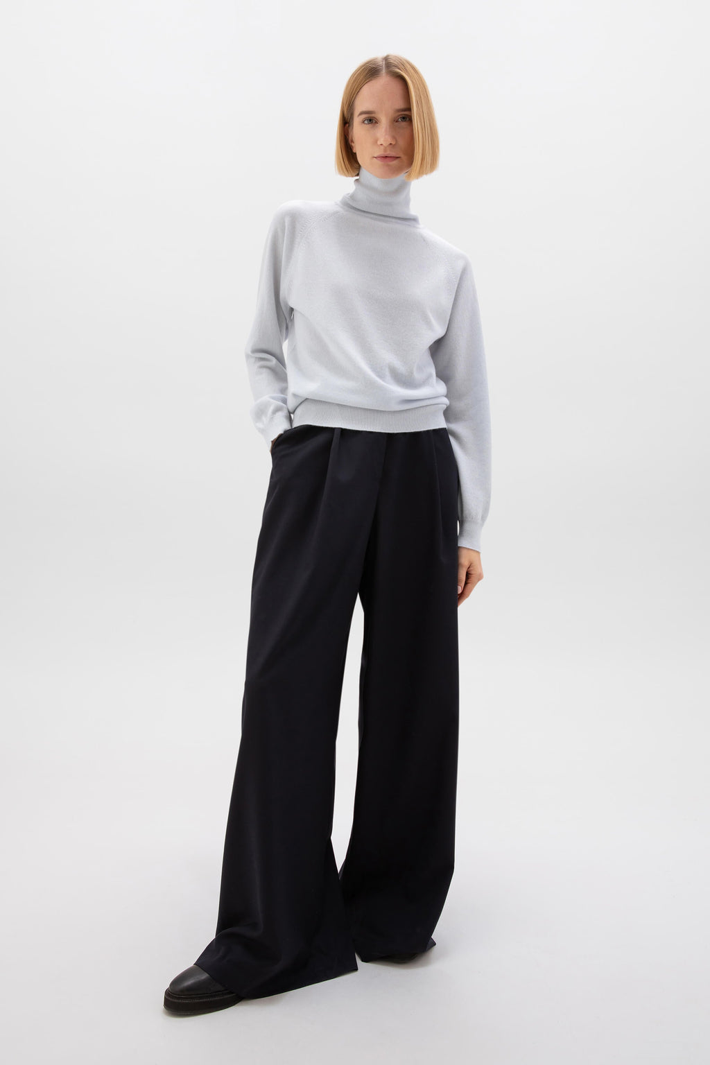 Johnstons of Elgin - Cashmere Roll Neck Light Blue Jumper