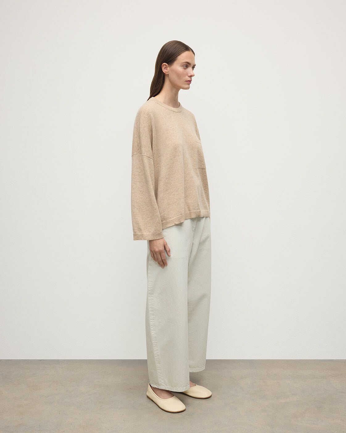 Johnstons of Elgin - Gauzy Pocket Natural Cashmere Jumper