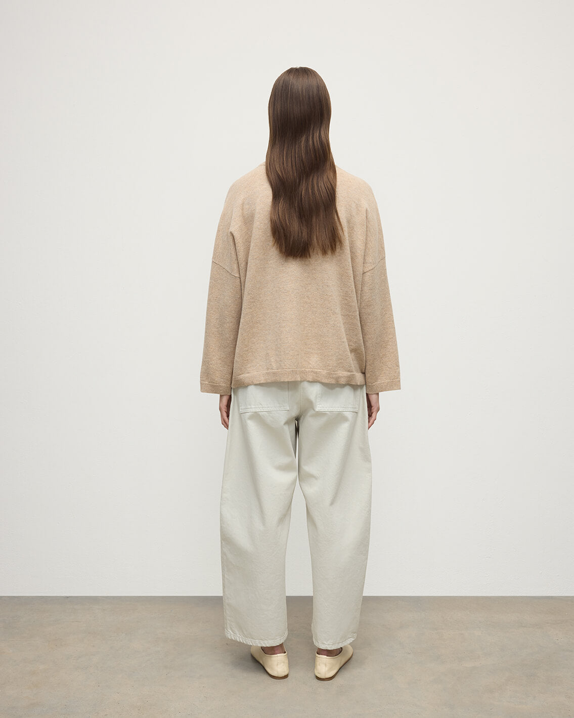 Johnstons of Elgin - Gauzy Pocket Natural Cashmere Jumper