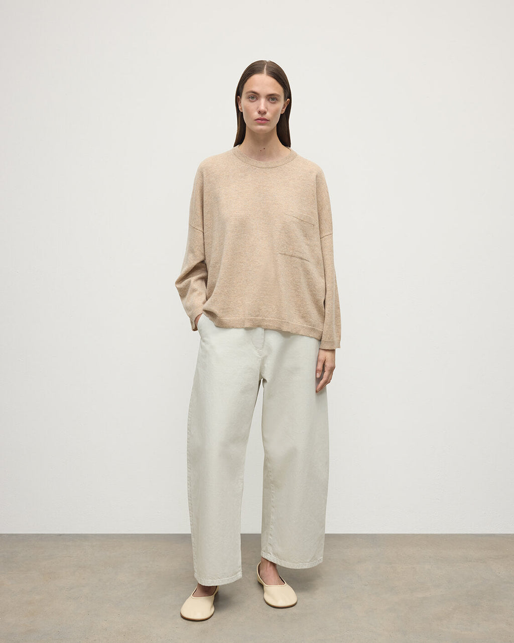 Johnstons of Elgin - Gauzy Pocket Natural Cashmere Jumper