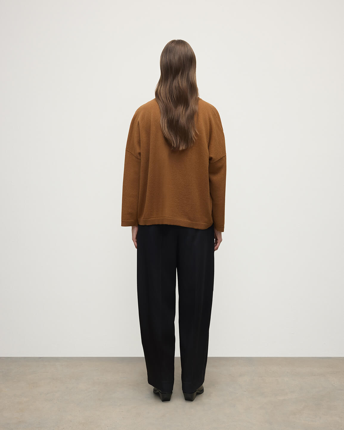 Johnstons of Elgin - Gauzy Pocket Dark Camel Cashmere Jumper