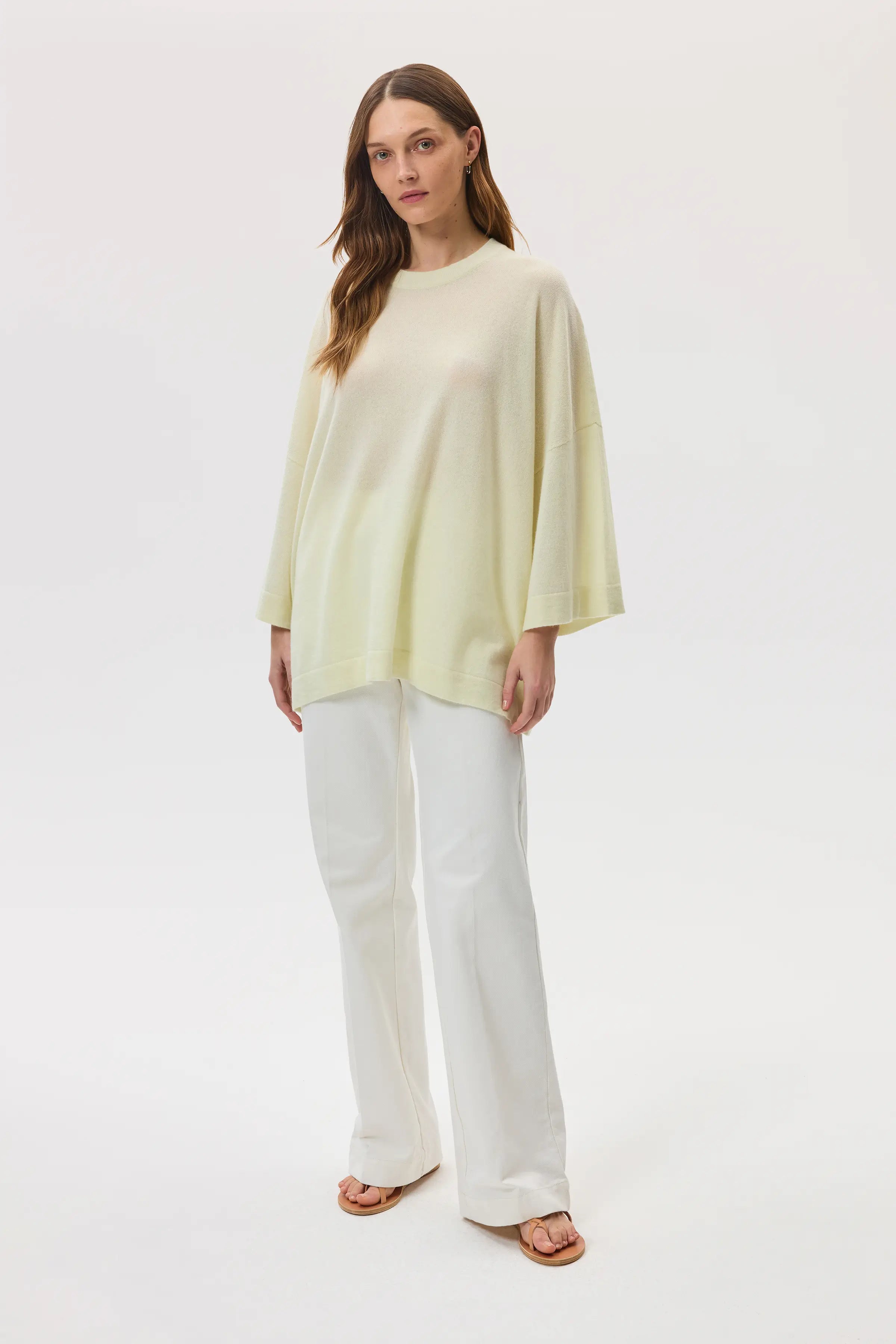 Johnstons of Elgin - Relaxed Featherlight Cashmere Light Yellow Jumper