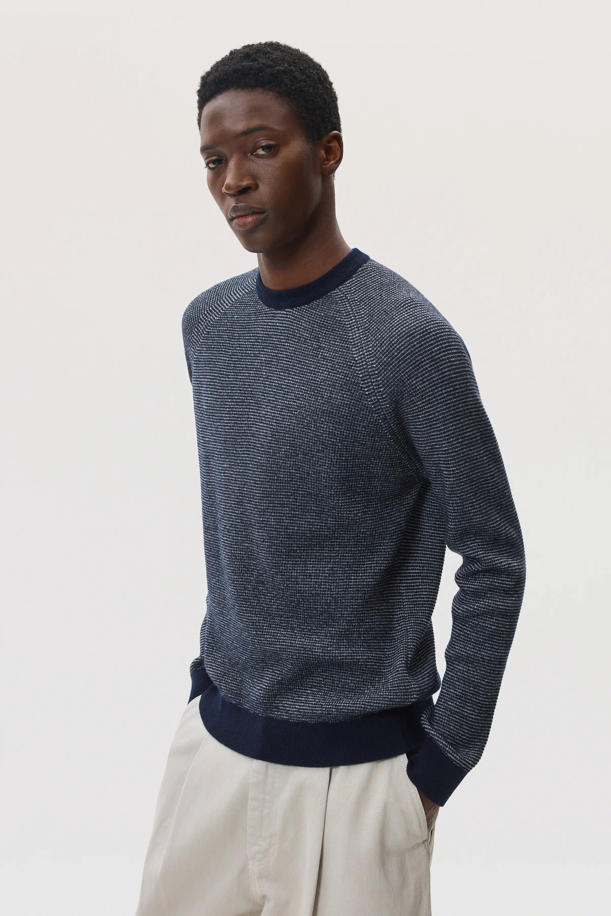 Johnstons of Elgin - Featherlight Cashmere Waffle Stitch Jumper