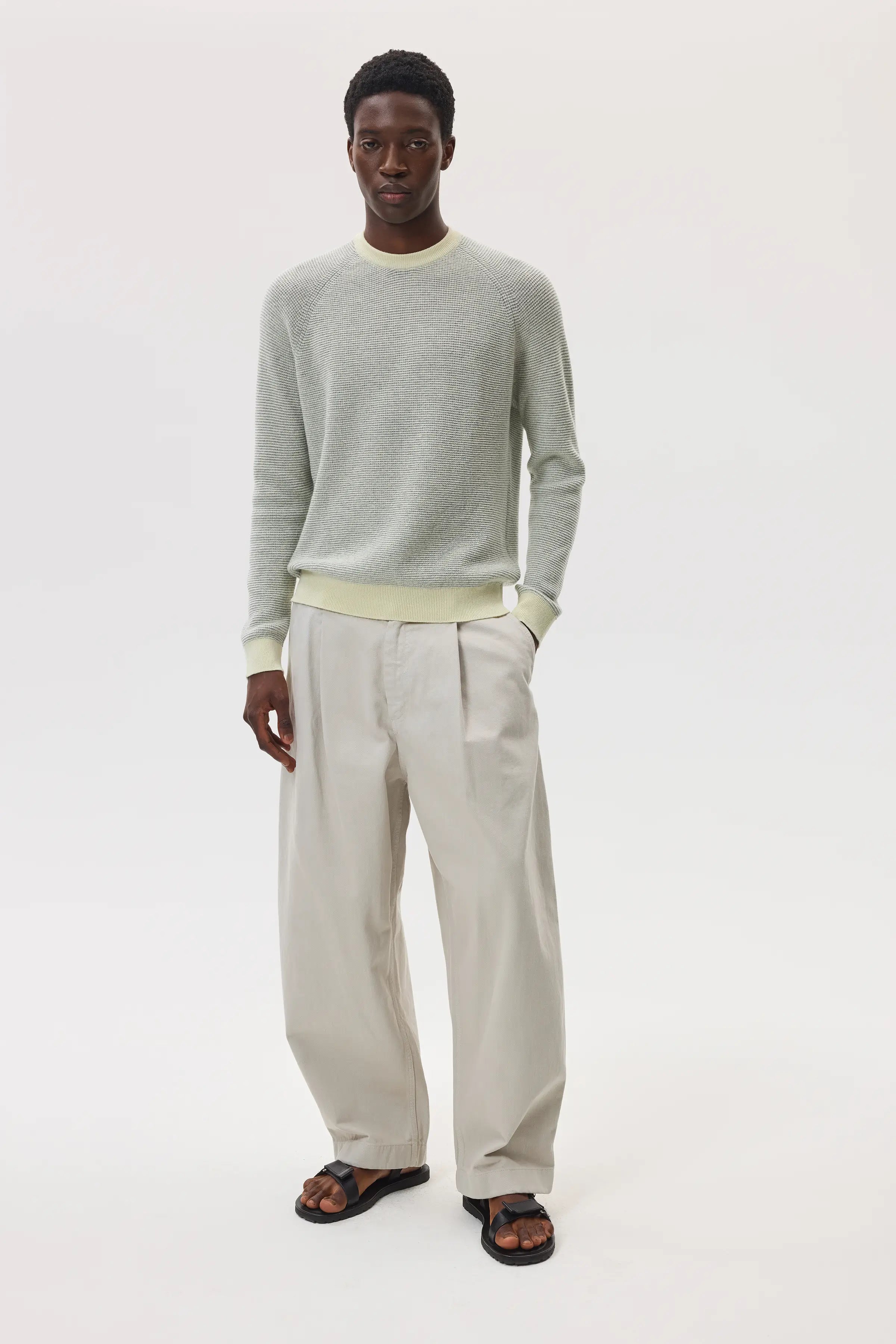 Johnstons of Elgin - Featherlight Cashmere Waffle Stitch Light Yellow Jumper