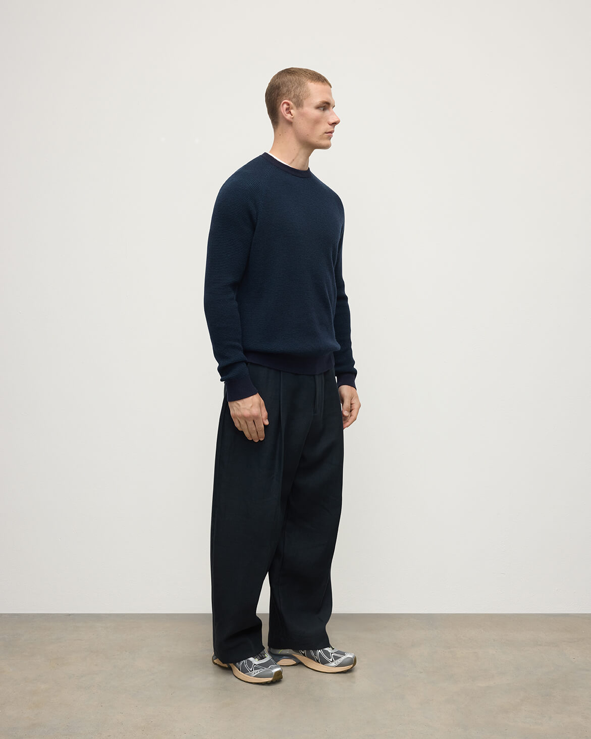 Johnstons of Elgin - Waffle Stitch Dark Navy Cashmere Jumper