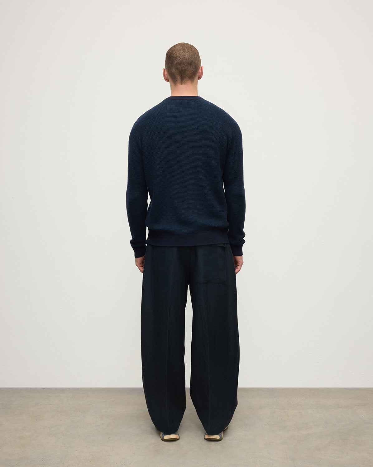 Johnstons of Elgin - Waffle Stitch Dark Navy Cashmere Jumper