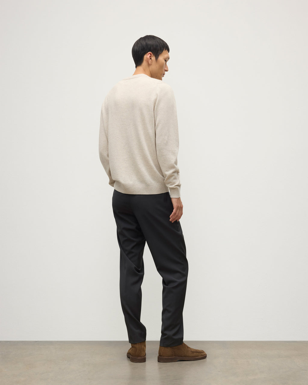 Johnstons of Elgin - Rory Natural Classic Cashmere Crew Jumper