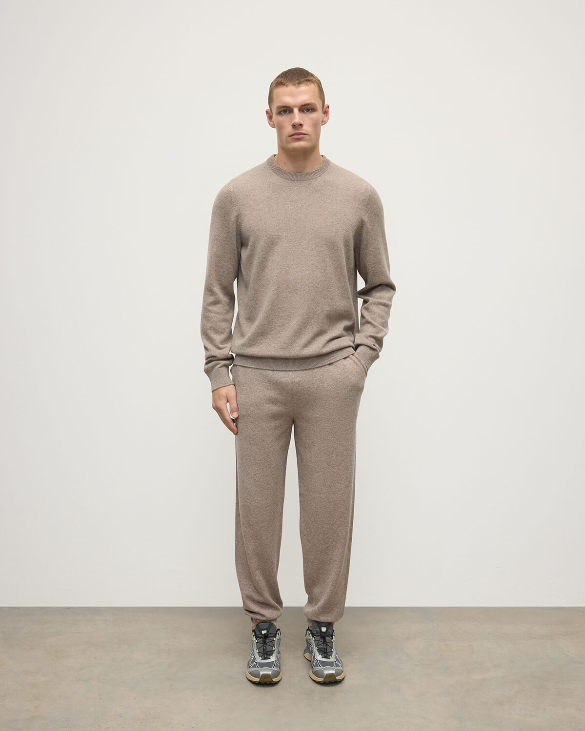 Johnstons of Elgin - Rory Brown Classic Cashmere Crew Jumper