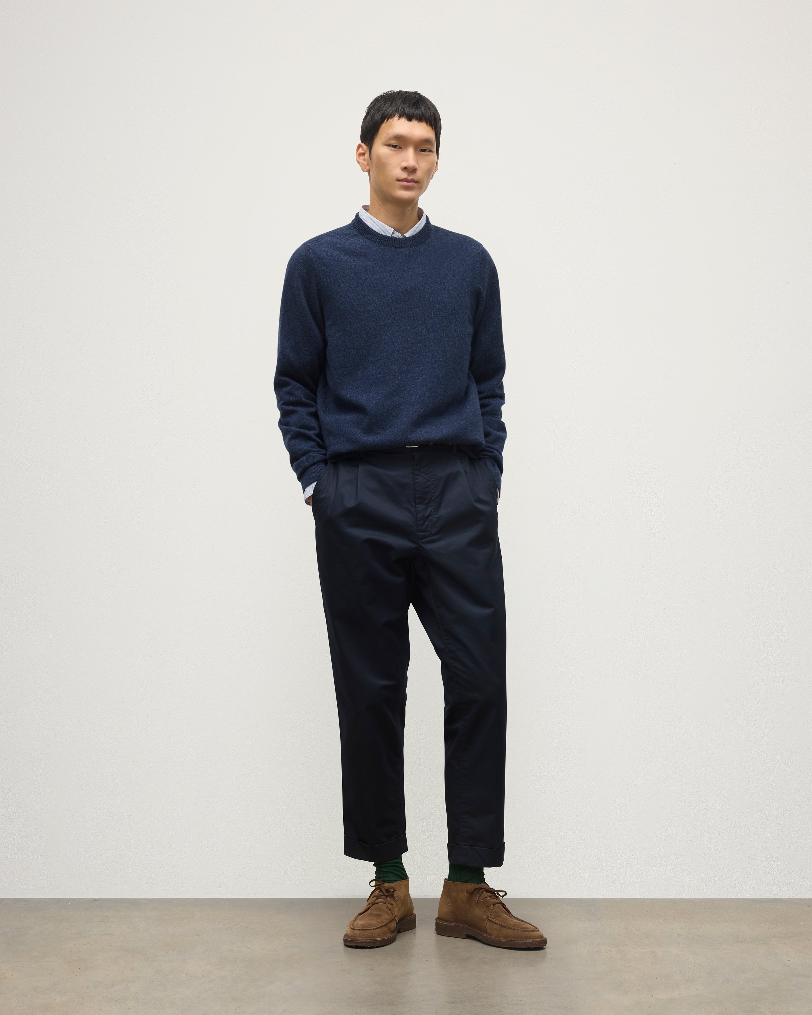 Johnstons of Elgin - Rory Navy Classic Cashmere Crew Jumper