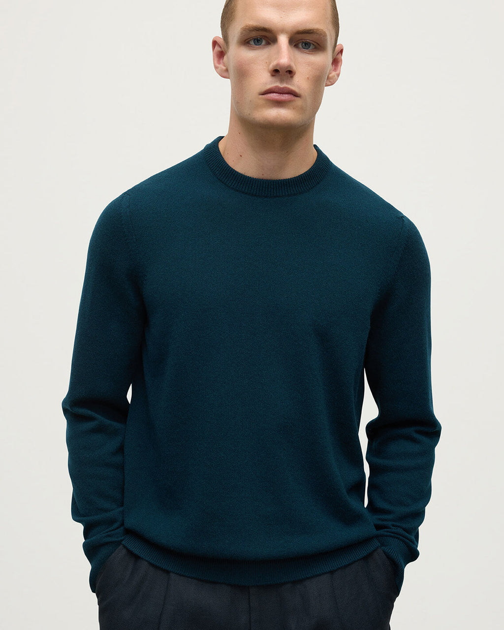 Johnstons of Elgin - Rory Bottle Green Classic Cashmere Crew Jumper