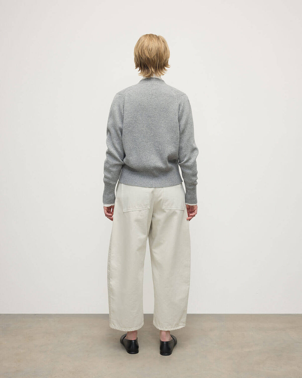 Johnstons of Elgin - Milano Stitch Light Grey Cashmere Cardigan