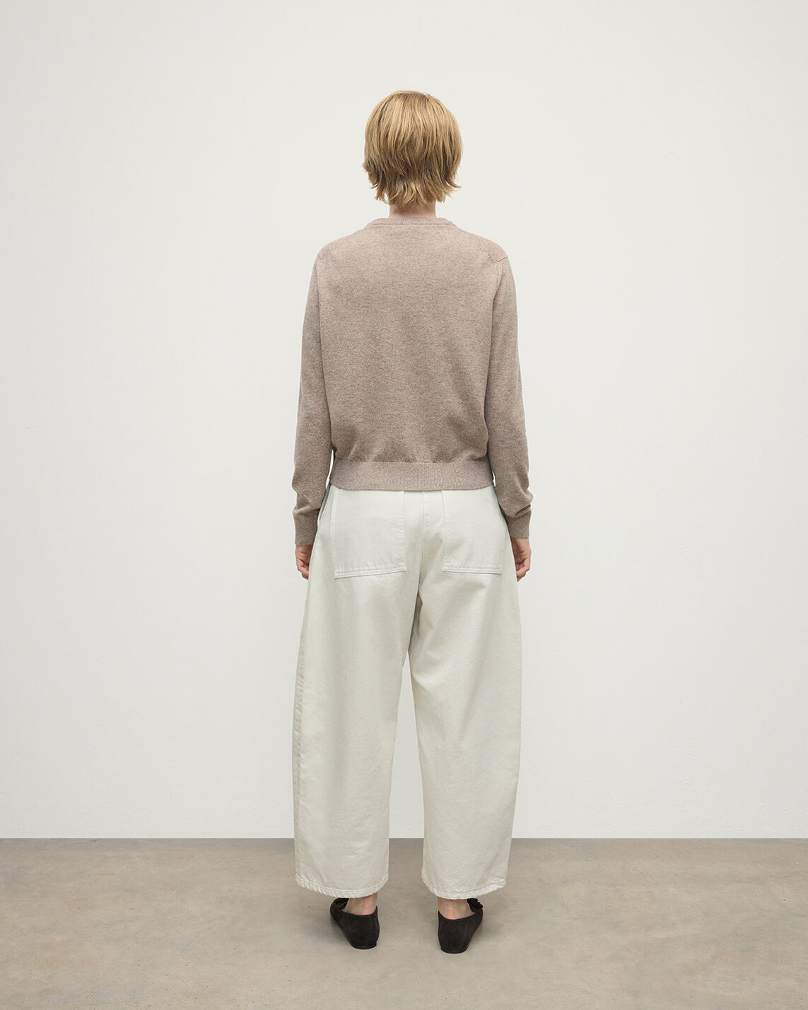 Johnstons of Elgin - Classic Cashmere Light Brown Round Neck Jumper