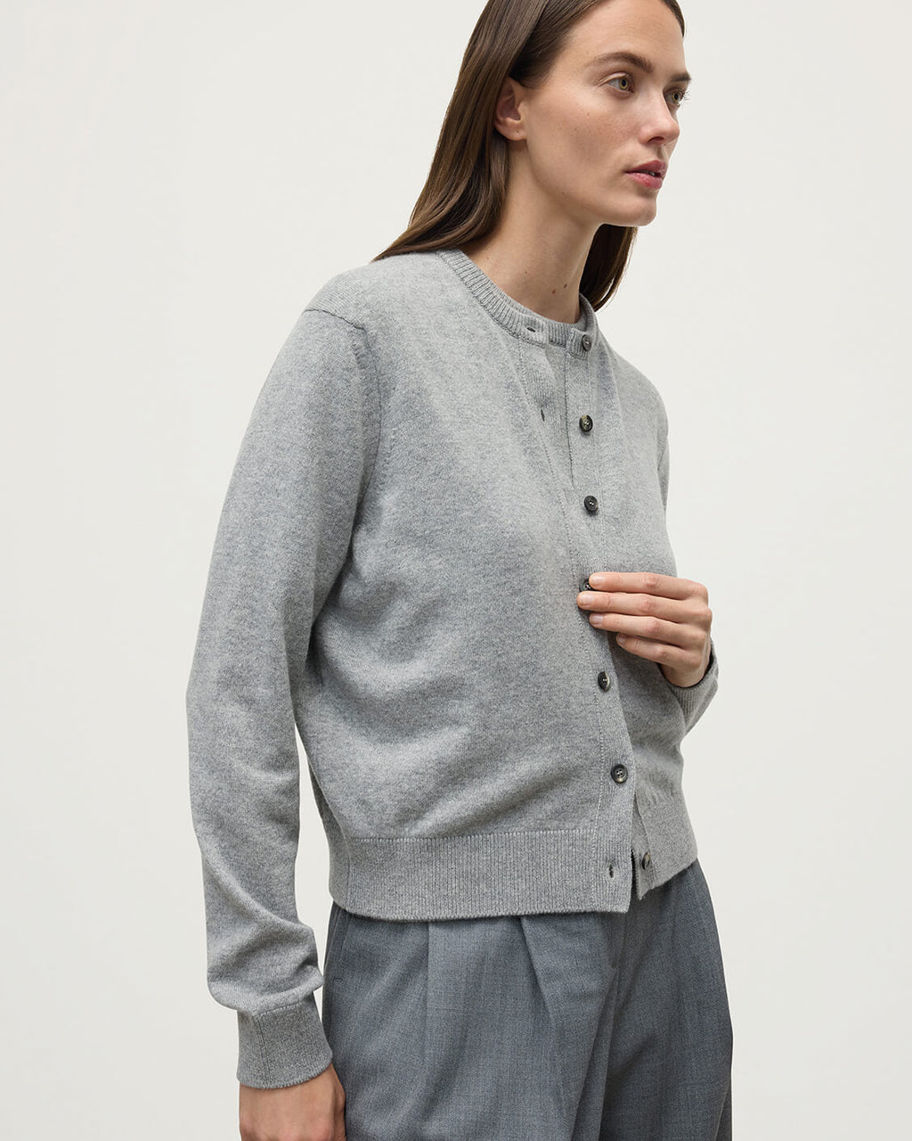 Johnstons of Elgin - Classic Cashmere Light Grey Cardigan