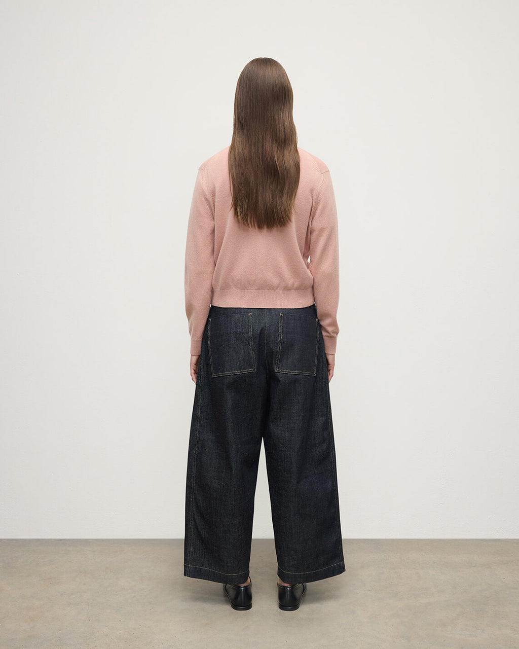 Johnstons of Elgin - Classic Cashmere Pink Cardigan