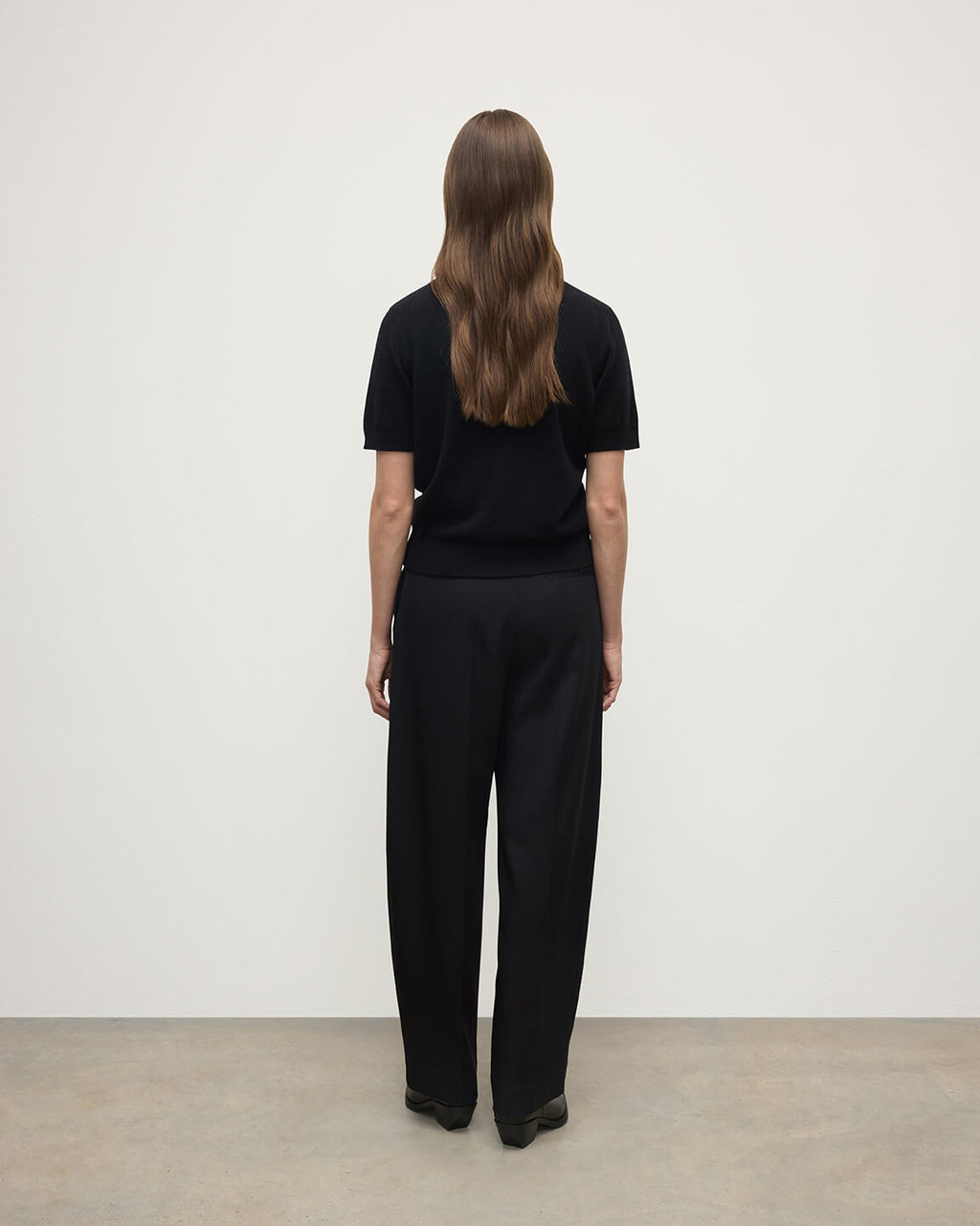 Johnstons of Elgin - Classic Cashmere Black T - shirt