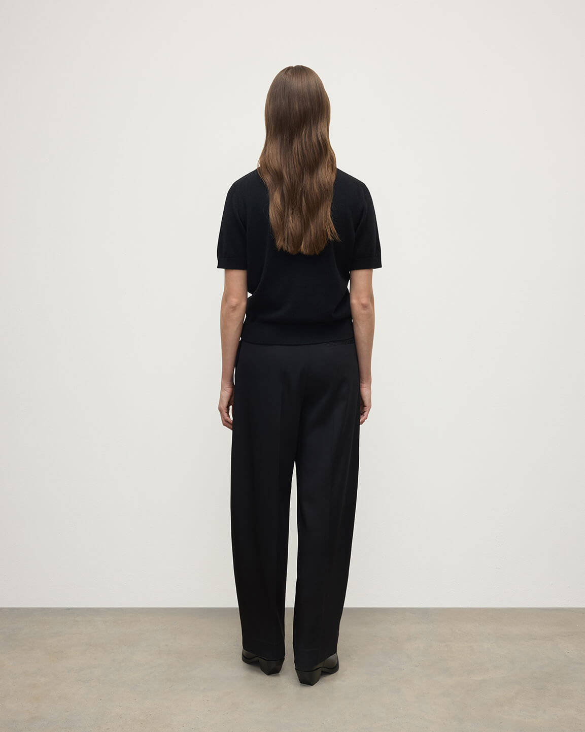 Johnstons of Elgin - Classic Cashmere Black T - shirt