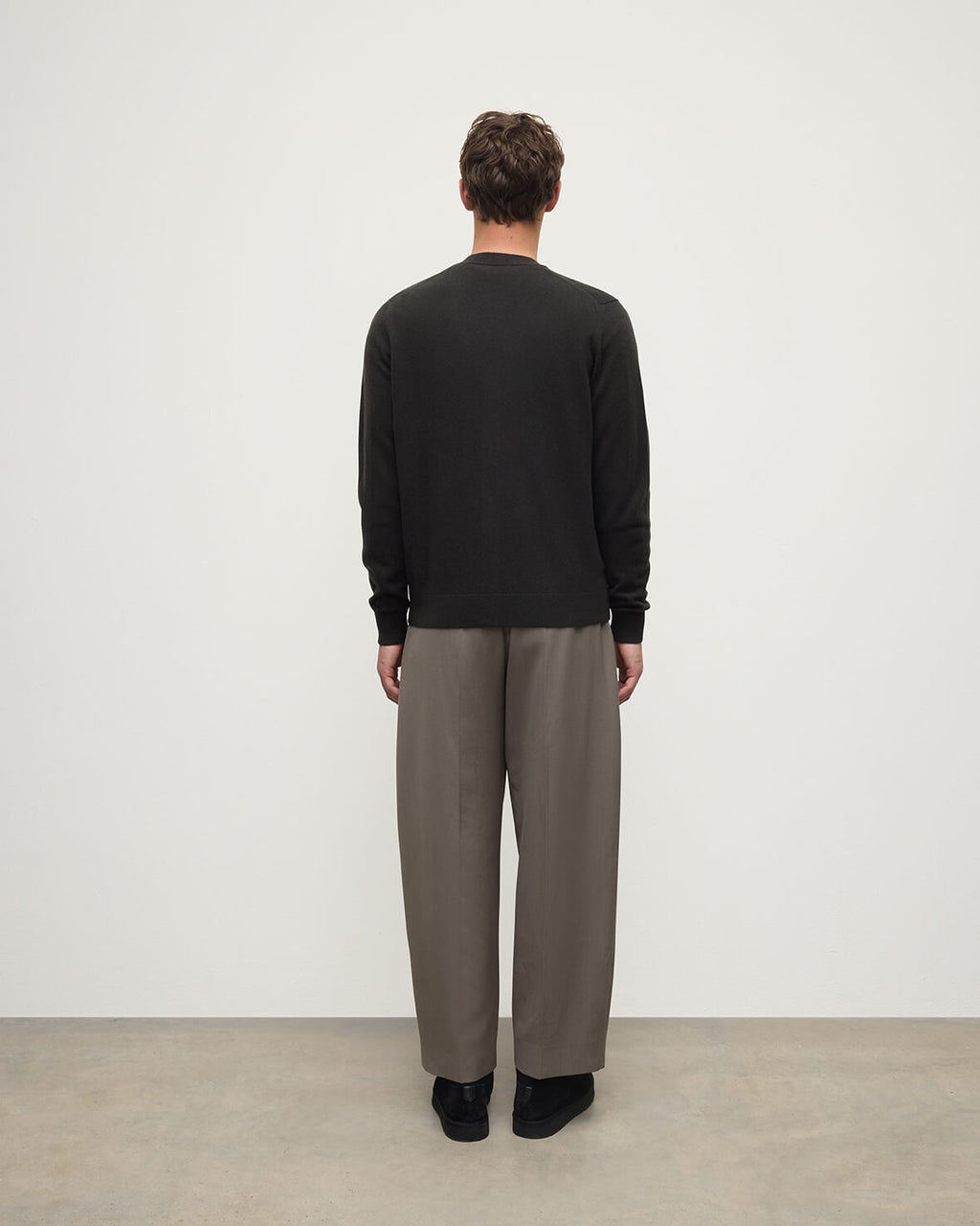 Johnstons of Elgin - Classic Cashmere Dark Grey Cardigan