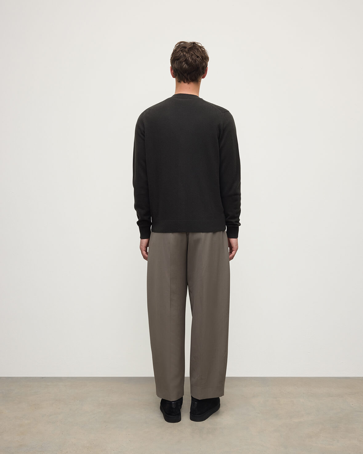 Johnstons of Elgin - Classic Cashmere Dark Grey Cardigan