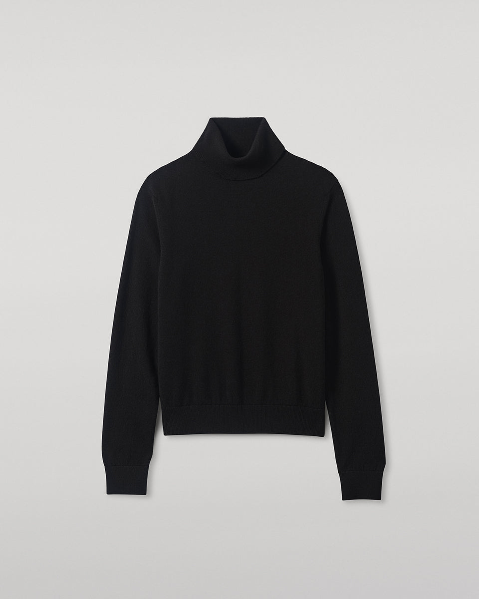 Johnstons of Elgin - Classic Cashmere Black Roll Neck Jumper