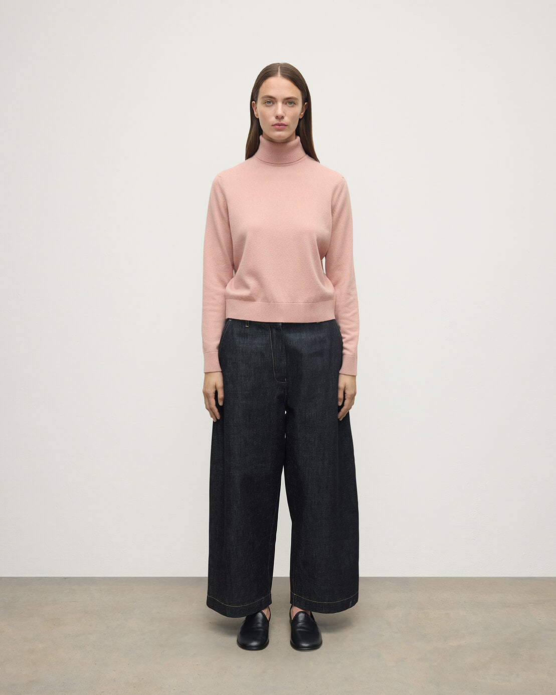 Johnstons of Elgin - Classic Cashmere Pink Roll Neck Jumper