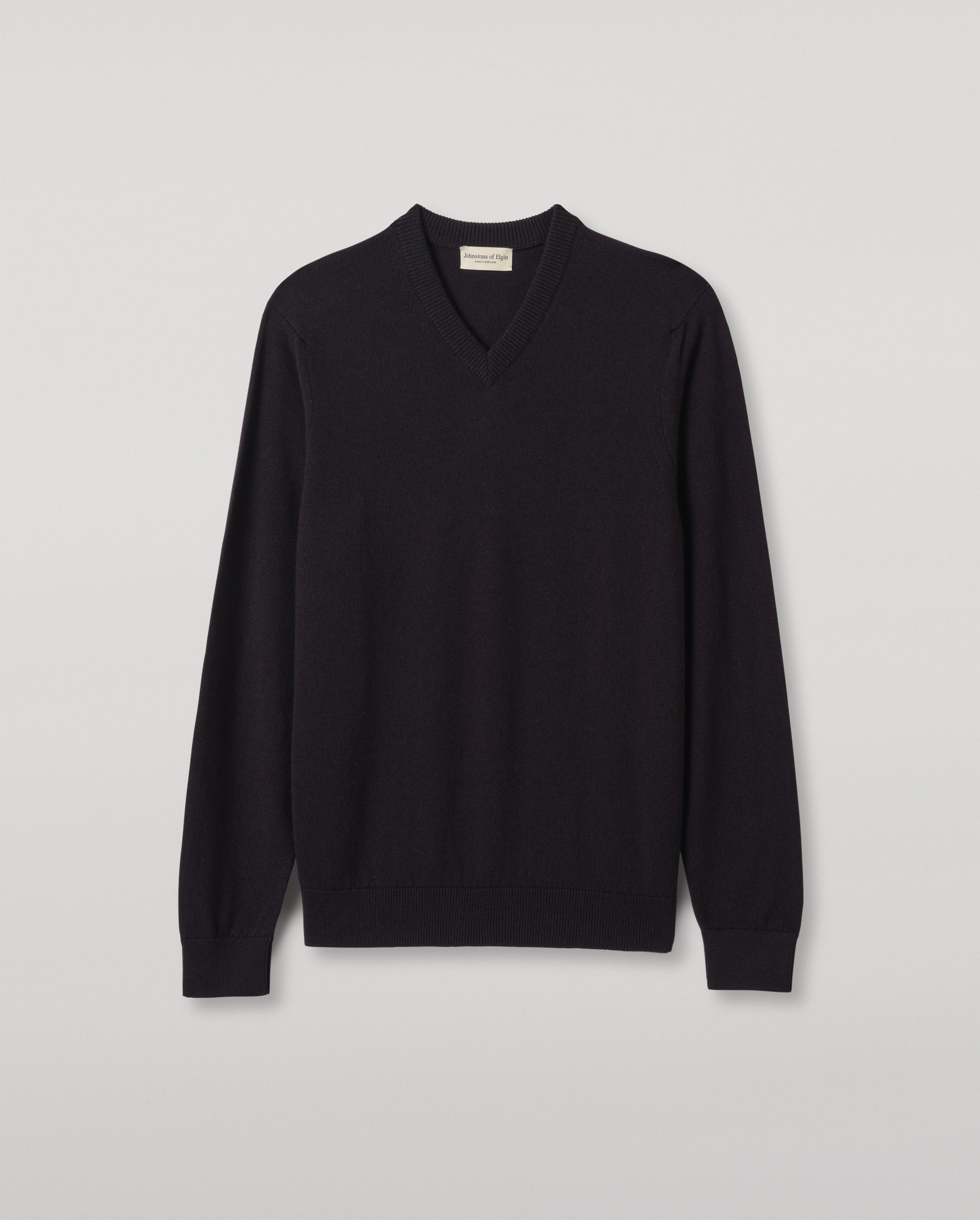 Johnstons of Elgin - Rory Dark Navy Classic Cashmere V - Neck Jumper