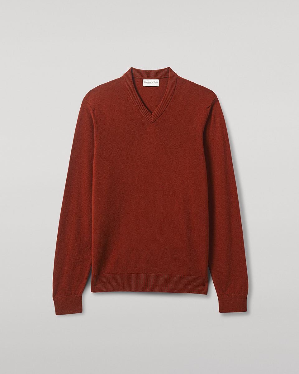 Johnstons of Elgin - Rory Dark Red Classic Cashmere V - Neck Jumper