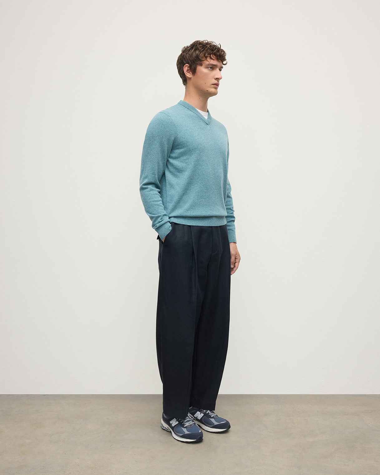 Johnstons of Elgin - Rory Green Classic Cashmere V - Neck Jumper