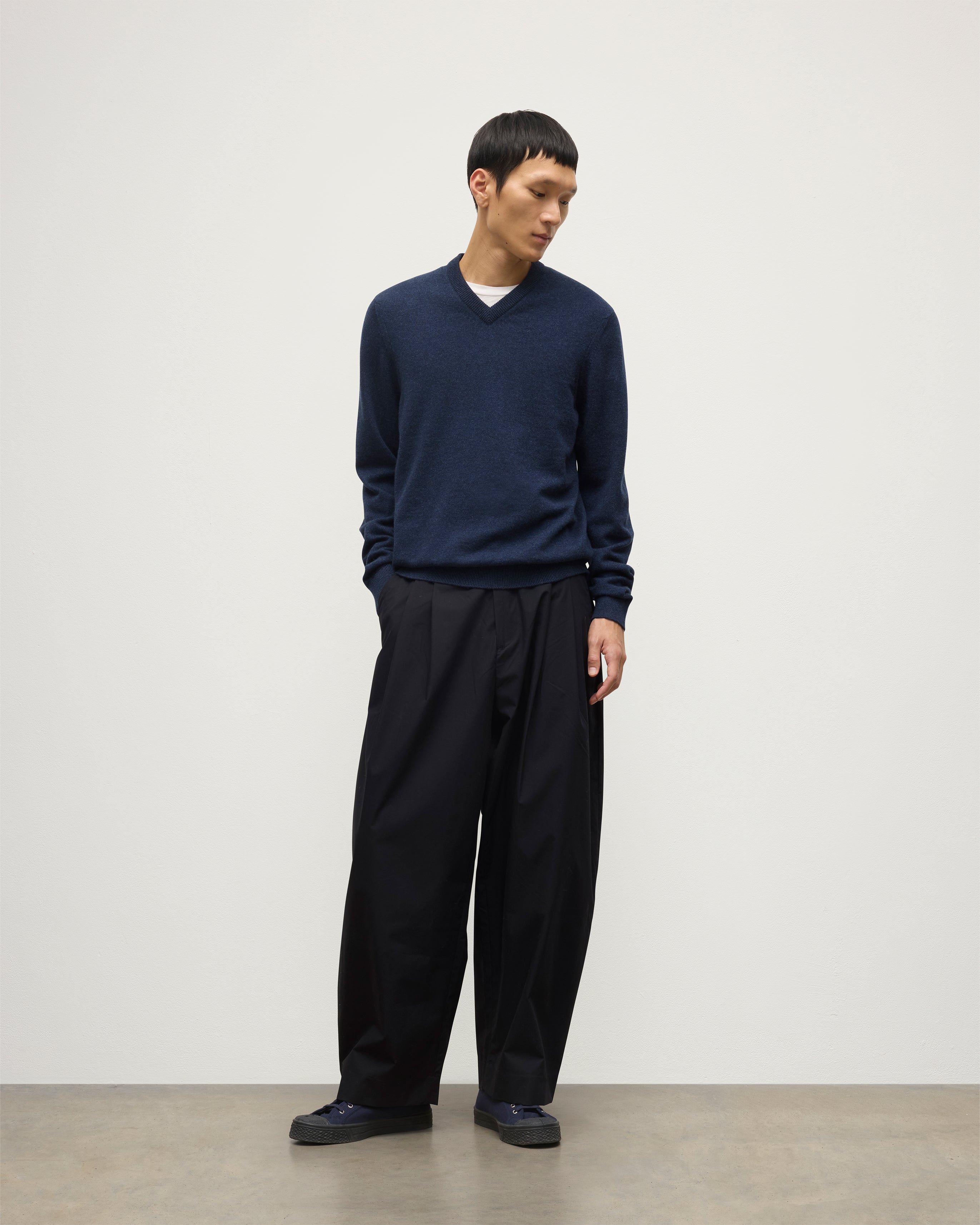 Johnstons of Elgin - Rory Navy Classic Cashmere V - Neck Jumper