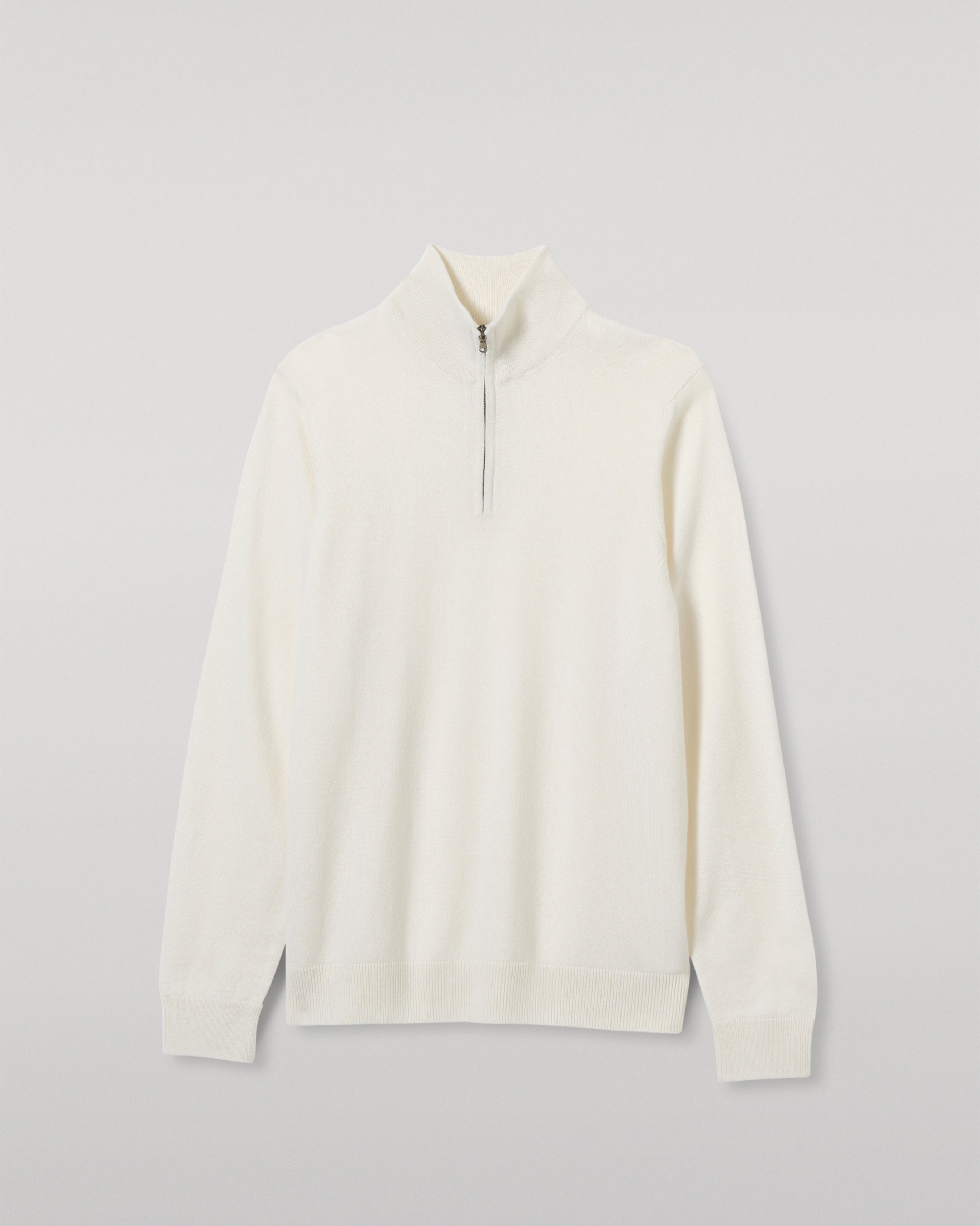 Johnstons of Elgin - Rory White Classic Cashmere Zip Neck Jumper