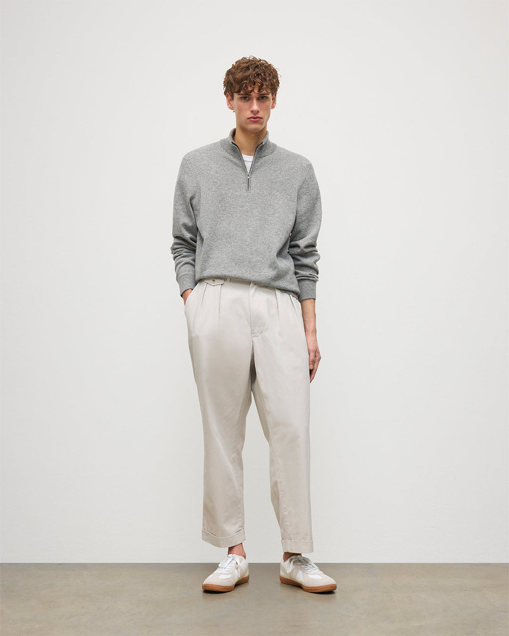 Johnstons of Elgin - Rory Grey Classic Cashmere Zip Neck Jumper