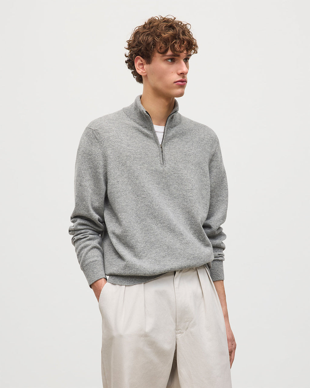 Johnstons of Elgin - Rory Grey Classic Cashmere Zip Neck Jumper