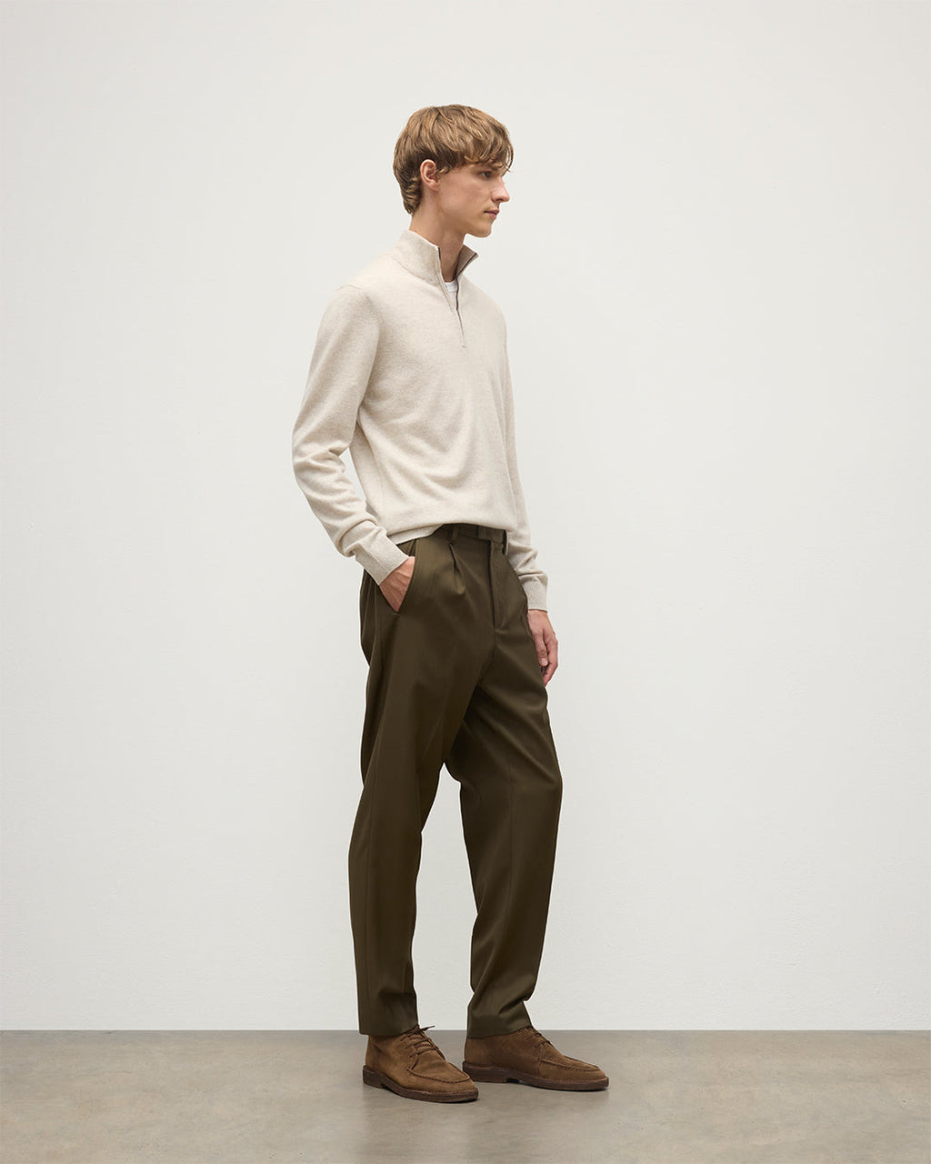 Johnstons of Elgin - Rory Natural Classic Cashmere Zip Neck Jumper