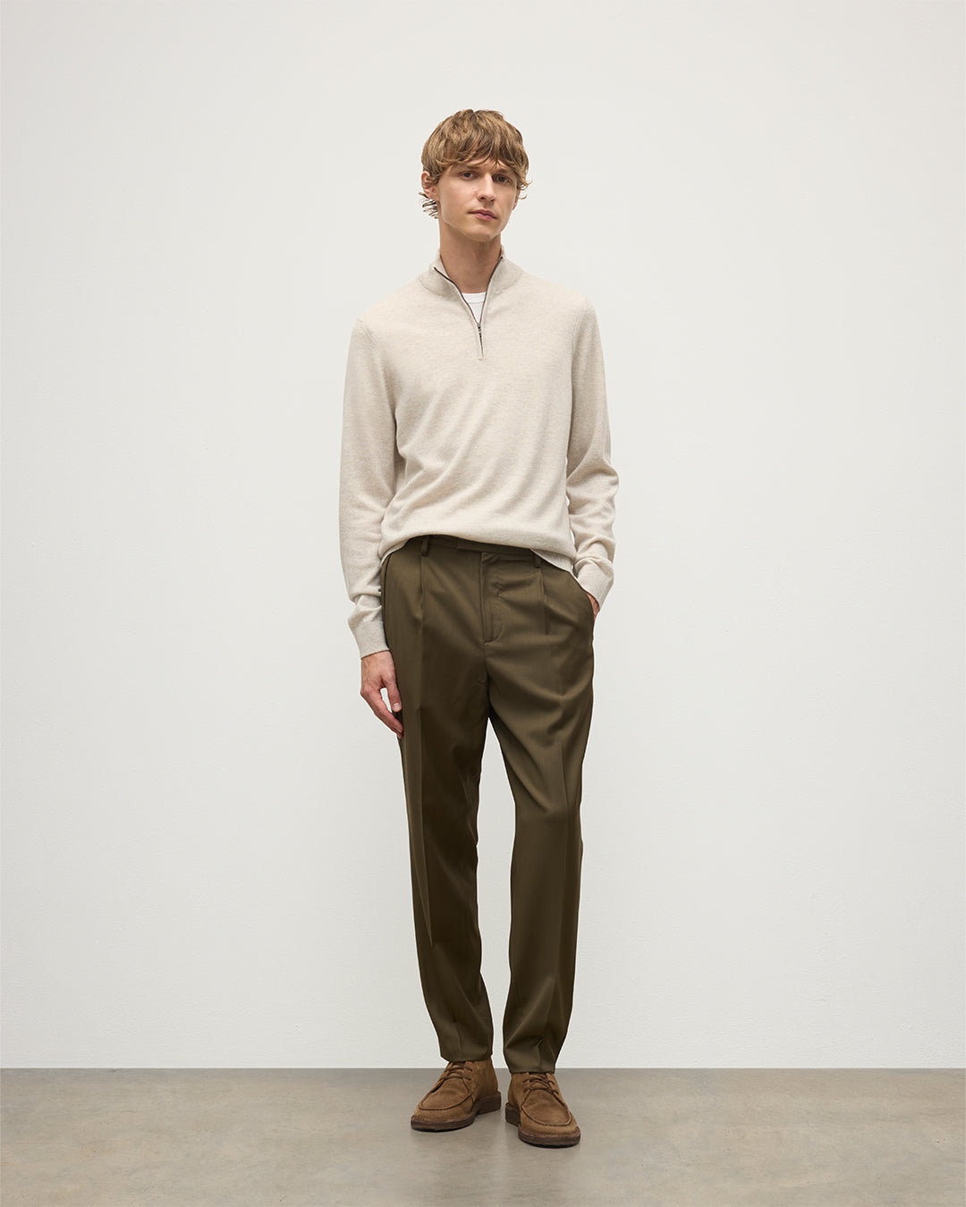 Johnstons of Elgin - Rory Natural Classic Cashmere Zip Neck Jumper
