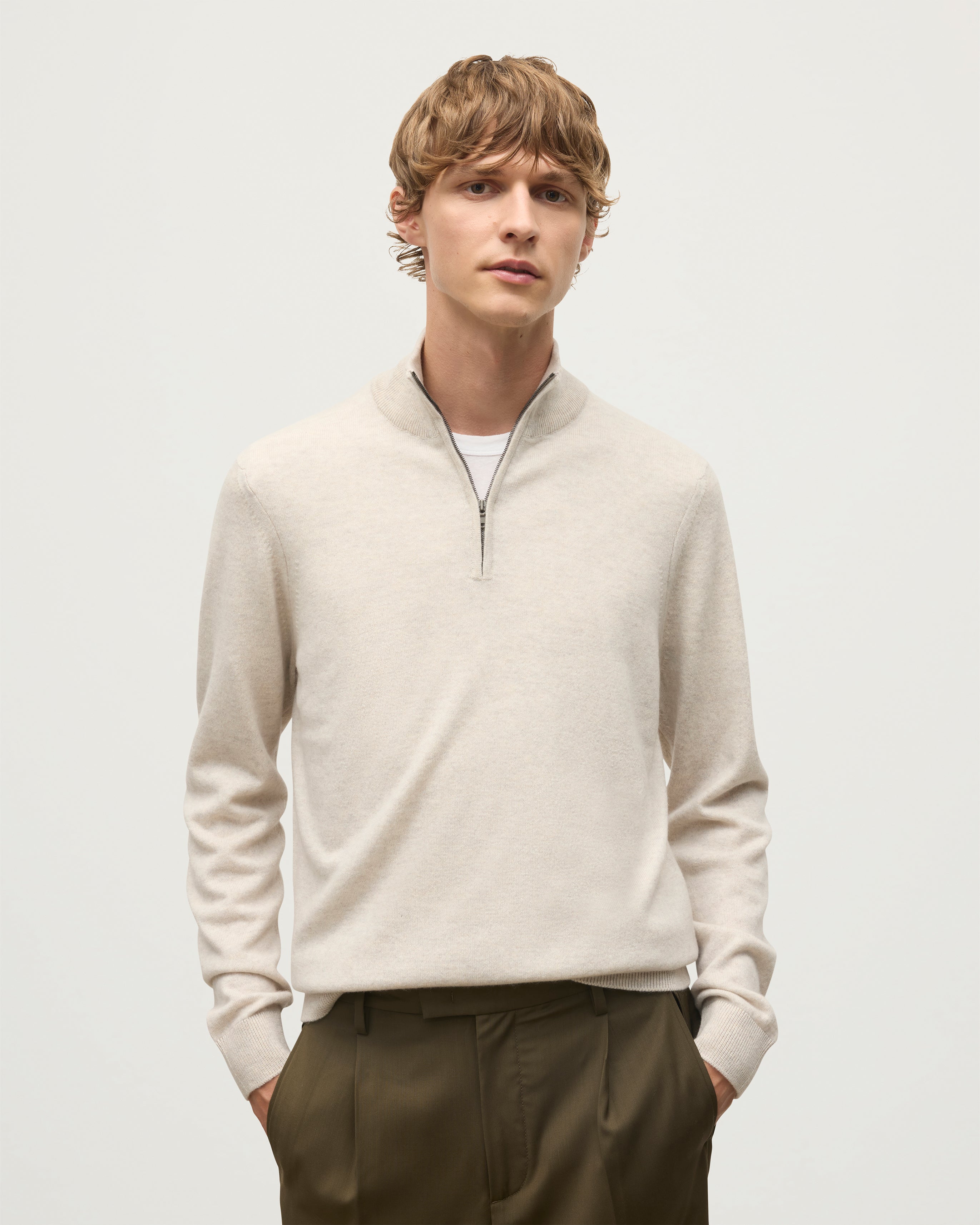 Johnstons of Elgin - Rory Natural Classic Cashmere Zip Neck Jumper