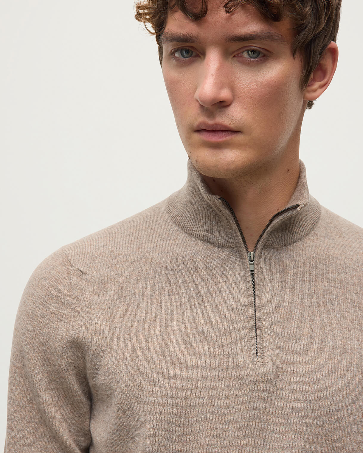 Johnstons of Elgin - Classic Cashmere Light Brown Zip Neck Jumper