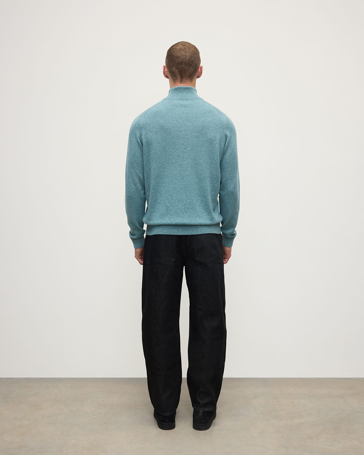 Johnstons of Elgin - Classic Cashmere Green Zip Neck Jumper