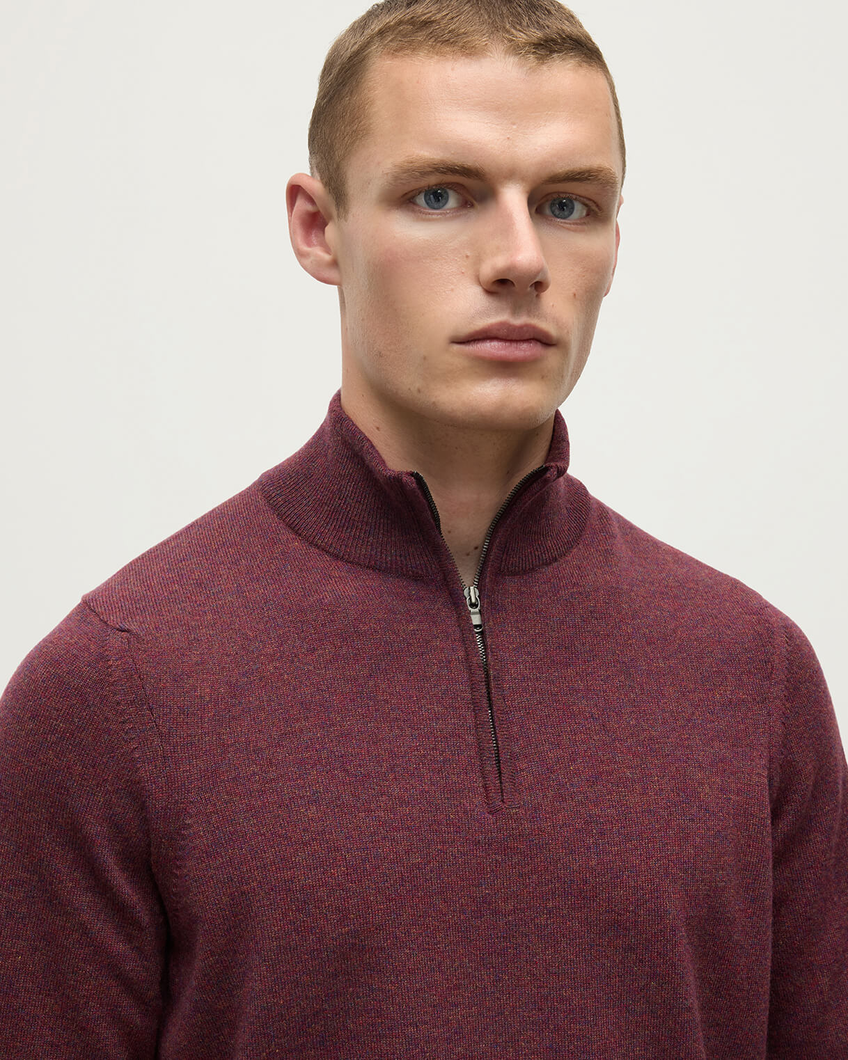 Johnstons of Elgin - Classic Cashmere Purple Zip Neck Jumper